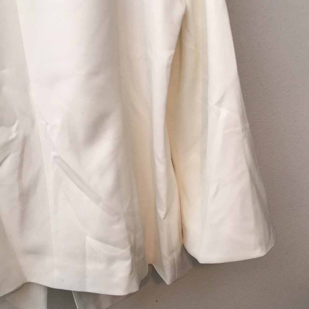 Jessica London Jacket white, lined, hook-eye closure, Jacket size 16W - Picture 7 of 8